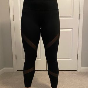 Black long leggings with mesh design